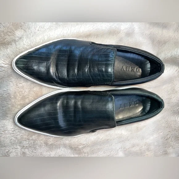 Dkny Shoes Dkny Flats Size 75 Poshmark